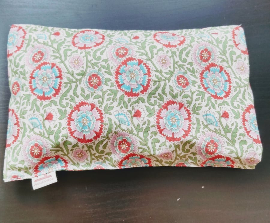 Lavender and linseed filled weighted eye pillow Relaxing Meditation Yoga