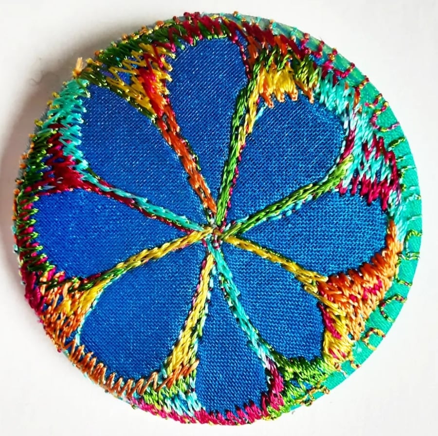Badge 45mm Multicoloured Flower Textile Badge 