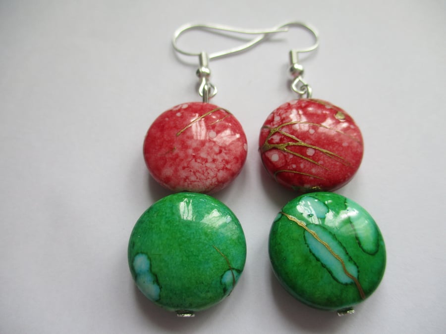 Yippee Amazing Artful Double Green Red Button Earrings