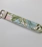 Key ring wrist strap in William Morris Myrtle fabric - Image 4