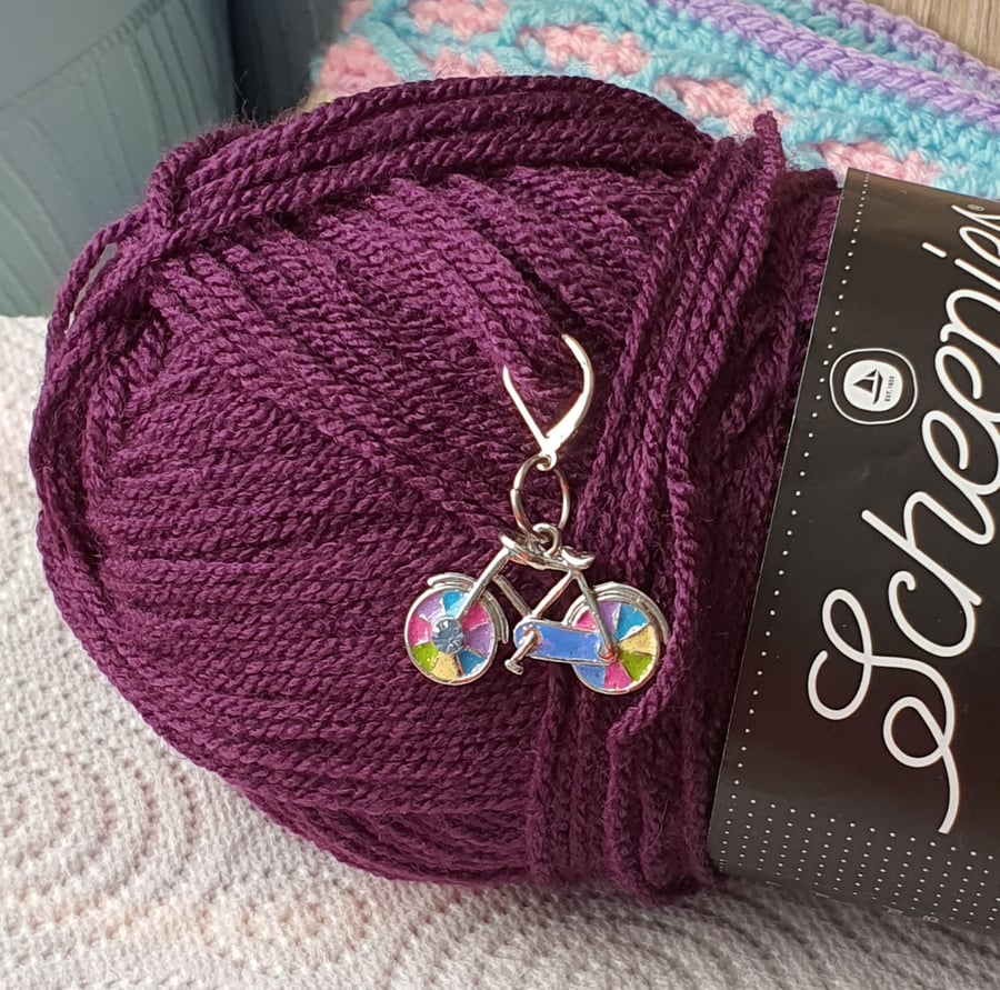 Rainbow Bicycle Stitch marker