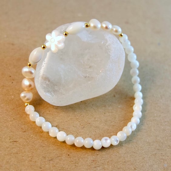Mother Of Pearl Bracelet - June Birthstone, Gemini, Bridesmaid Gift, Anniversary
