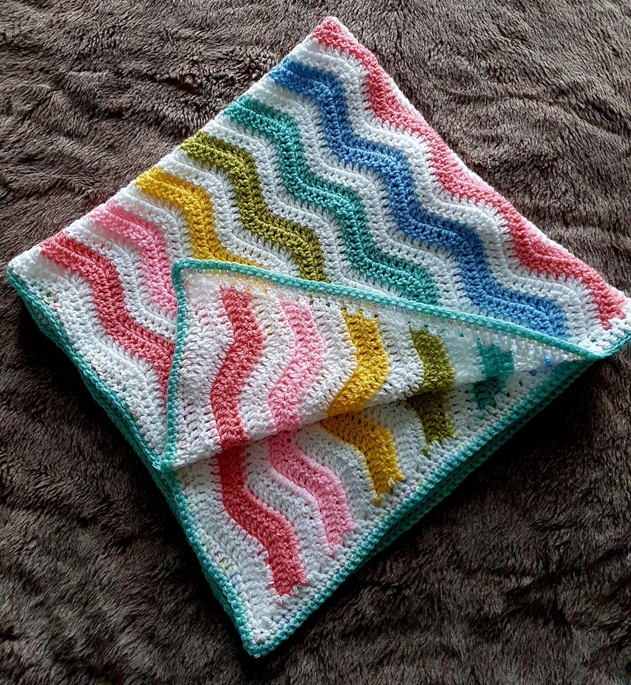 Crochet pram or lap blanket