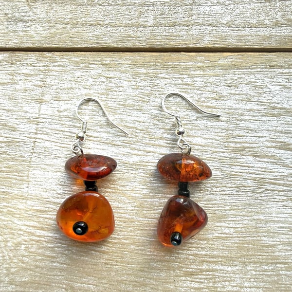 Drop Earring - Amber Still
