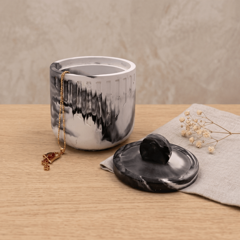 Black and White Marbled Lidded Keepsake or Jewellery Box 