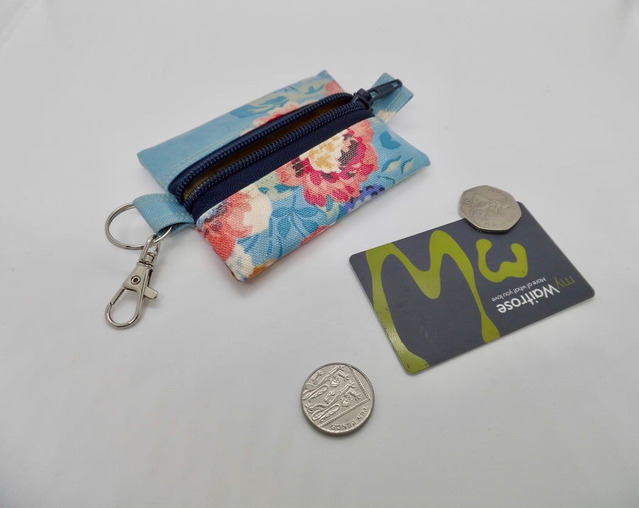 Key ring coin purse in blue floral oilcloth 