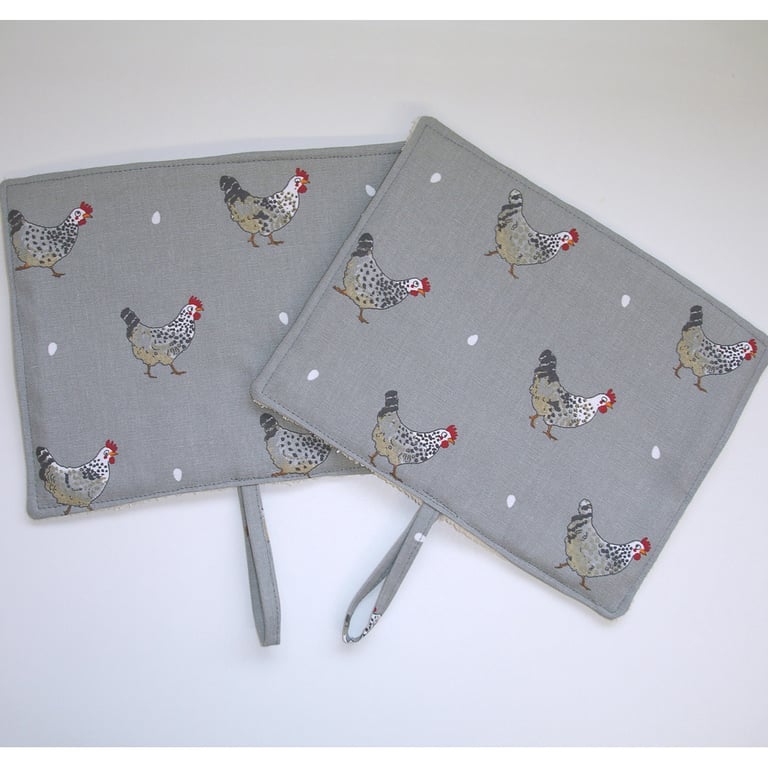 Pair of 212S Series Rayburn Royale Hob Lid Mat Pad Covers 2 x Chickens