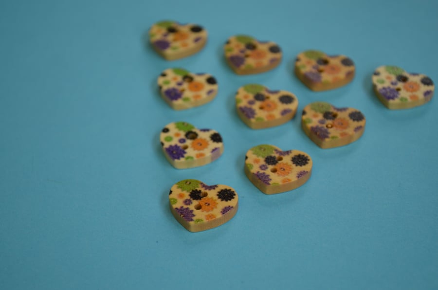 Small Natural Wooden Heart Buttons Floral Purple Yellow Green 10pk 18x15mm (NH4)