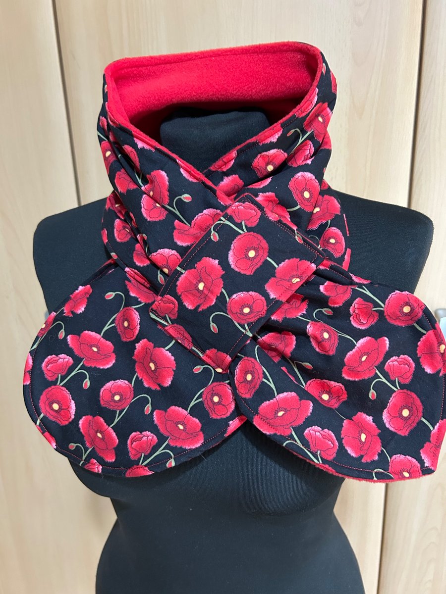 Poppy wrap scarf neck wrap