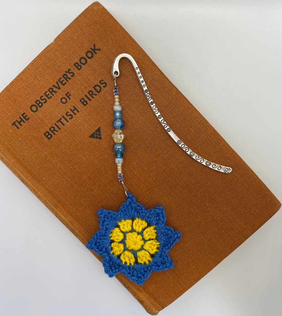 Flower bookmark in blue and yellow with upcycled beads