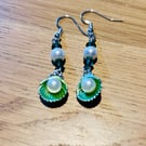 Green glass and pearl shell earrings 