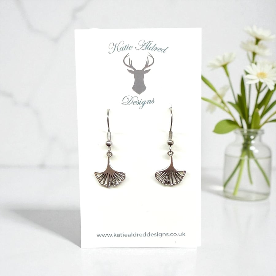 Charm Earrings - Ginko Leaf