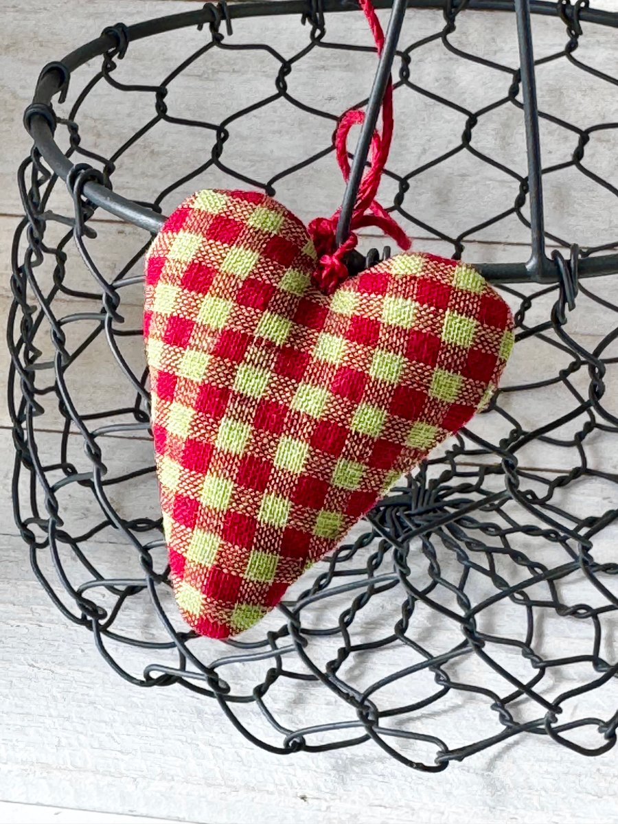 MINI FABRIC HEART DECORATION - red and green checks