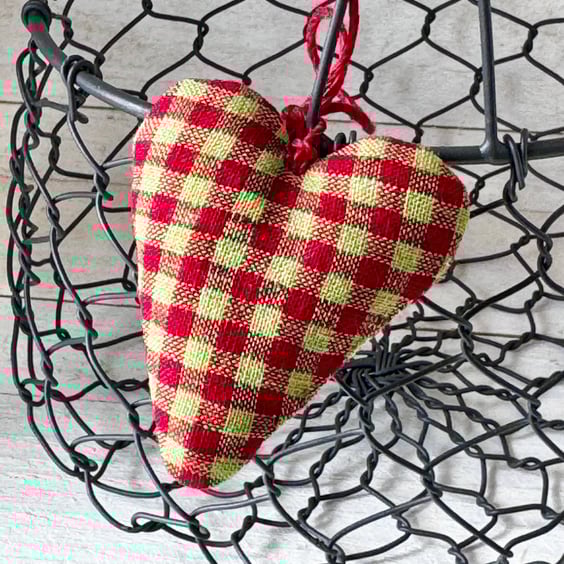 MINI FABRIC HEART DECORATION - red and green checks