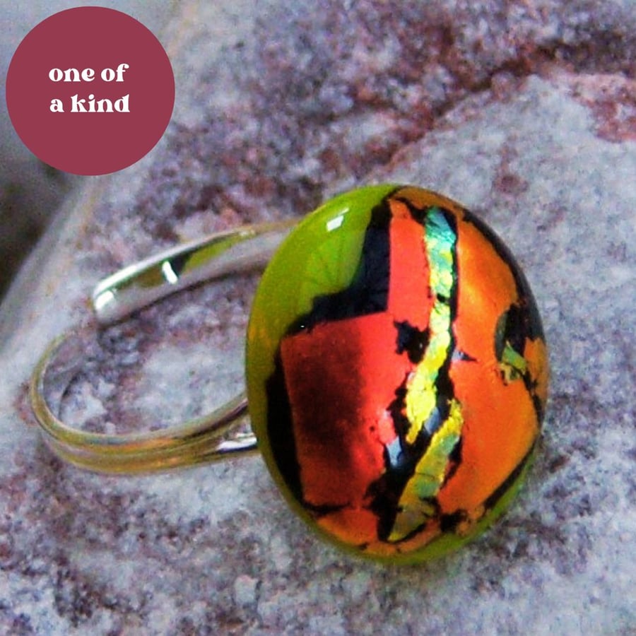 Adjustable ring in dichroic glass and sterling silver
