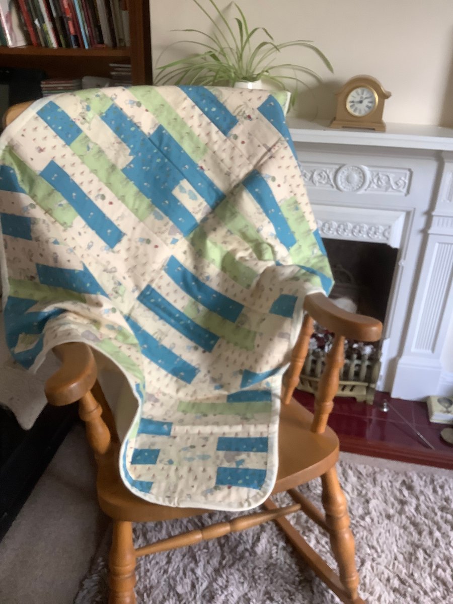Peter Rabbit cot quilt