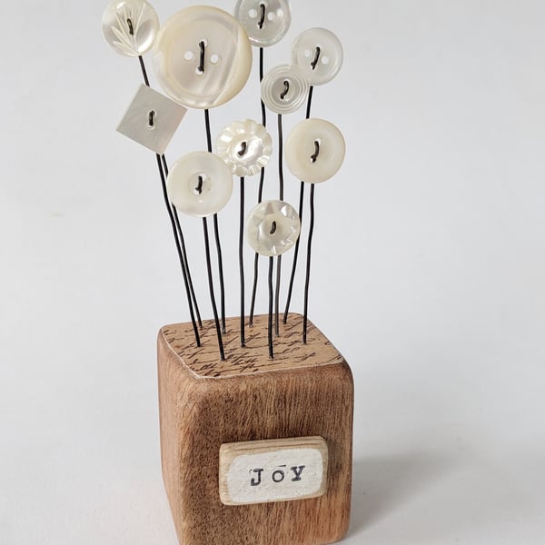 Mother of Pearl Buttons in a Wood Block 'Joy'