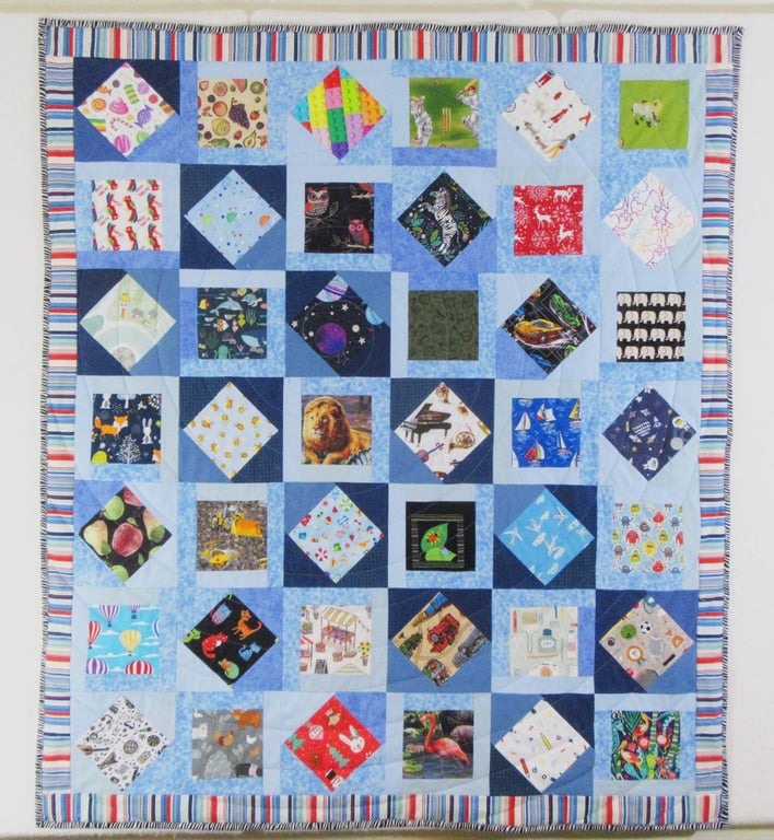 Fleece-backed I-Spy Quilt