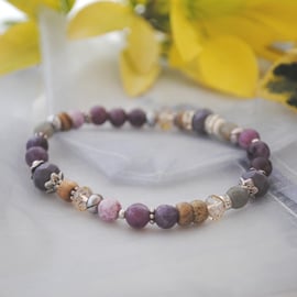 Labradorite & amethyst stretch bracelet 