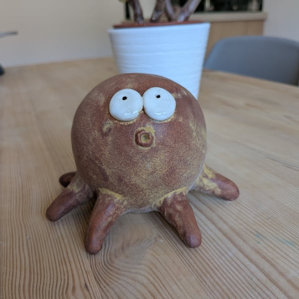 Ceramic octopus sculpture 