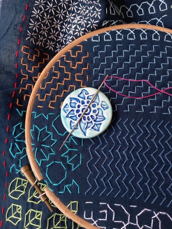 Handmade ceramic magnetic needle minder for keeping your needles safe. 