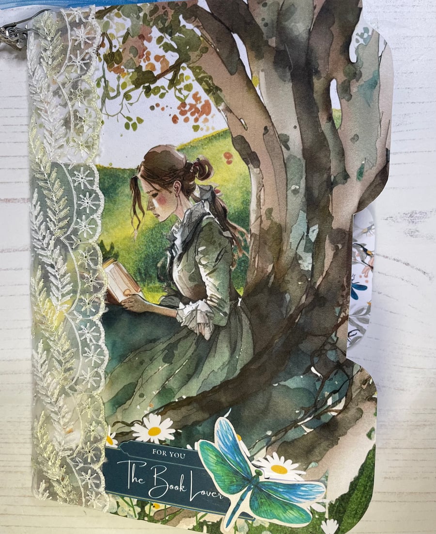 Library - Book Lover Reading Folio by Carolee Crafts PB11 - 0017