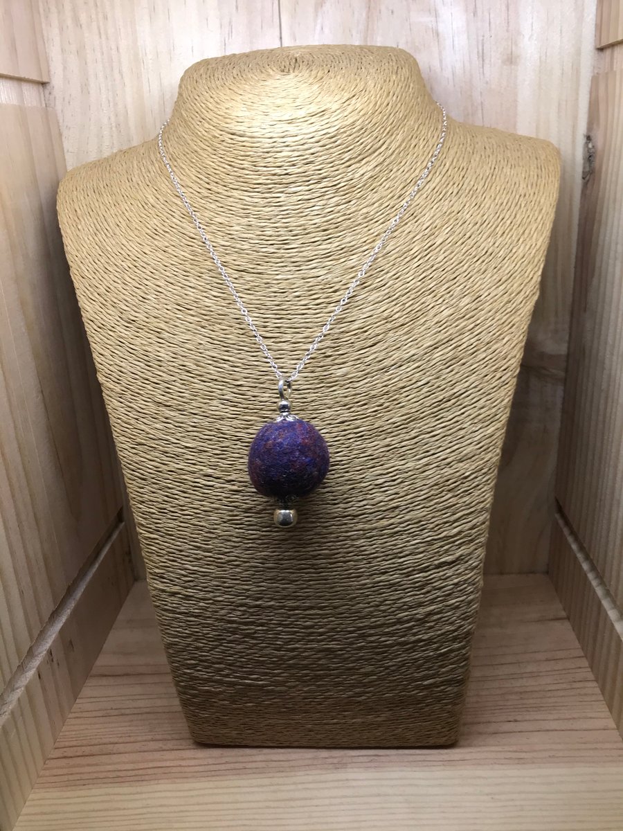 Felt Necklace. (272)