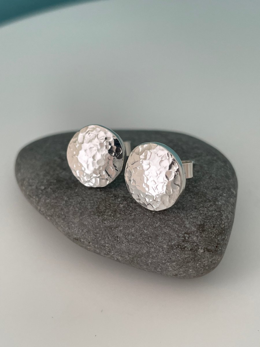 Sterling Silver Pebble Ear Stud Earrings 8mm Chunky Hand Forged Hammered-Sparkly