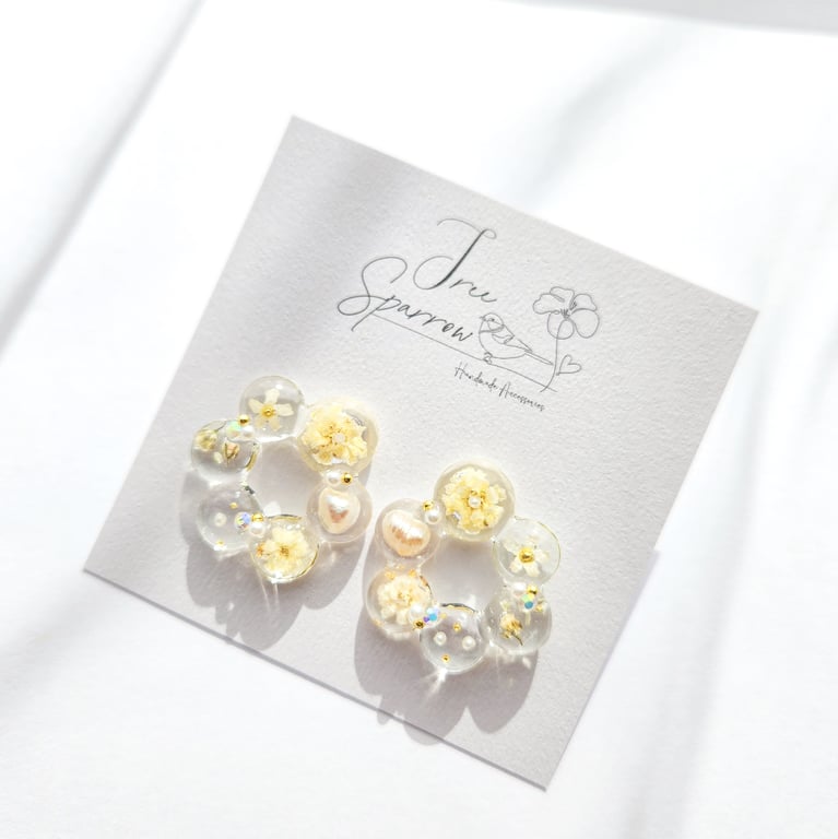 Real Dried Flowers Earrings, Delicate Floral Earrings