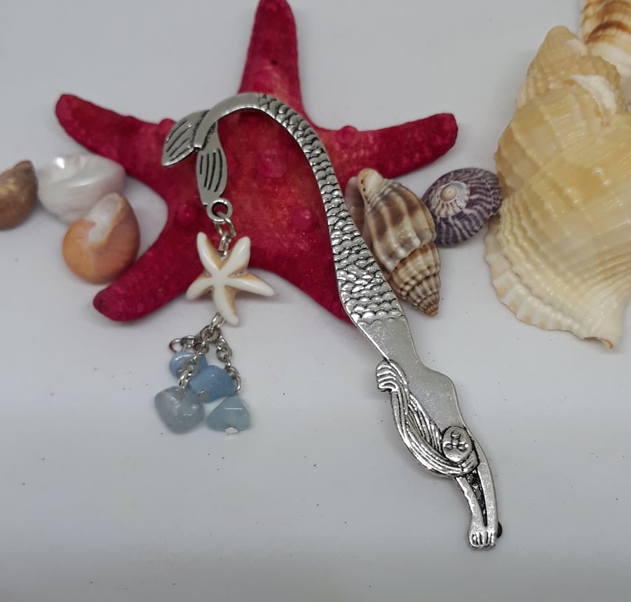 SM22 Mermaid bookmark with starfish and beads