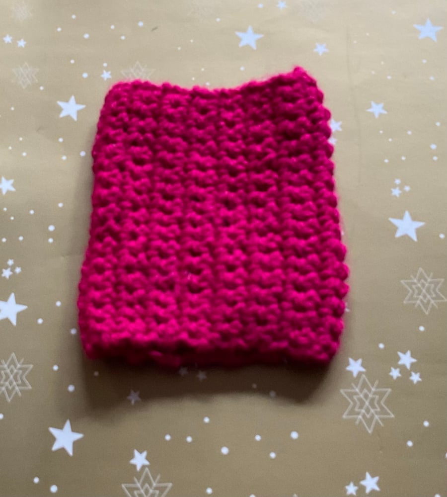 Crochet Cup Cosy in Cerise Pink