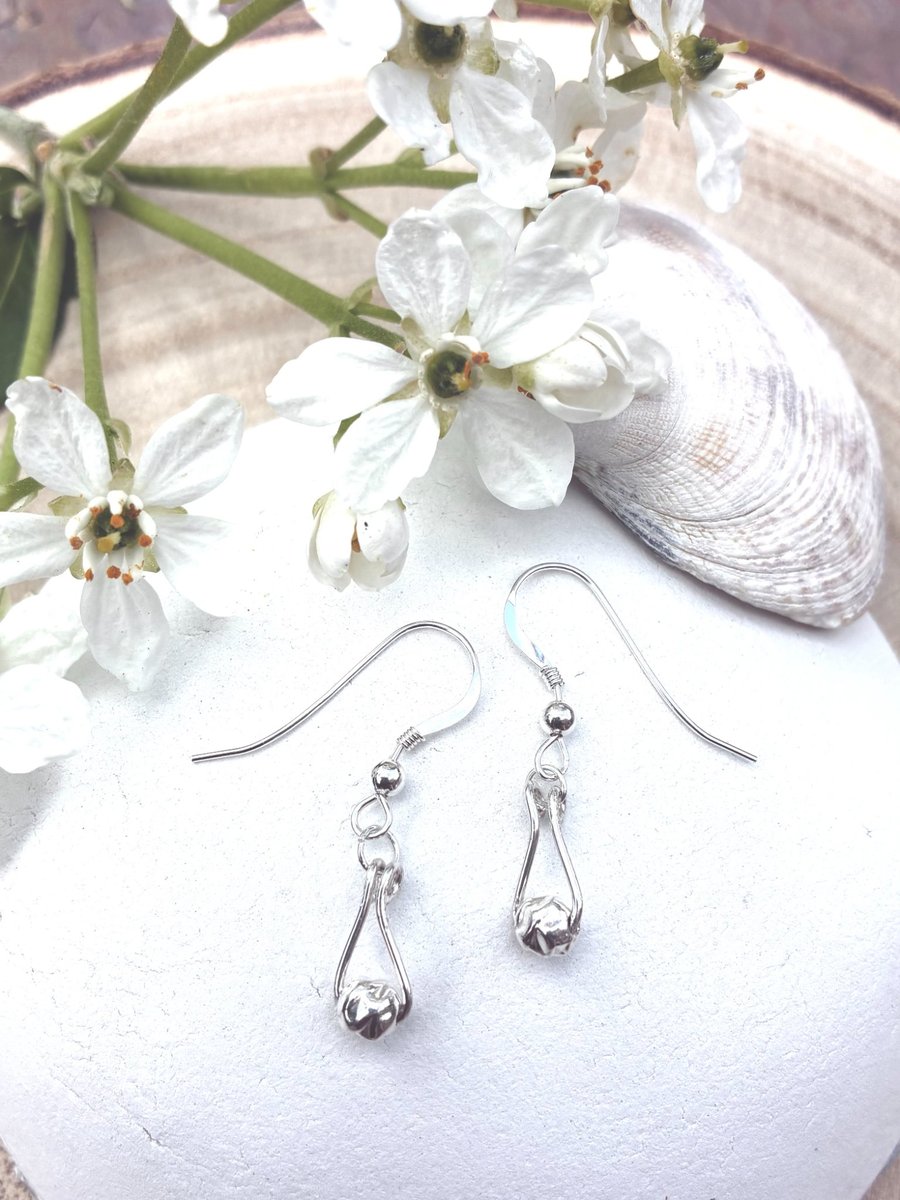 Tear-drop Shaped Hoop Earrings with Hammered Bead in Sterling Silver