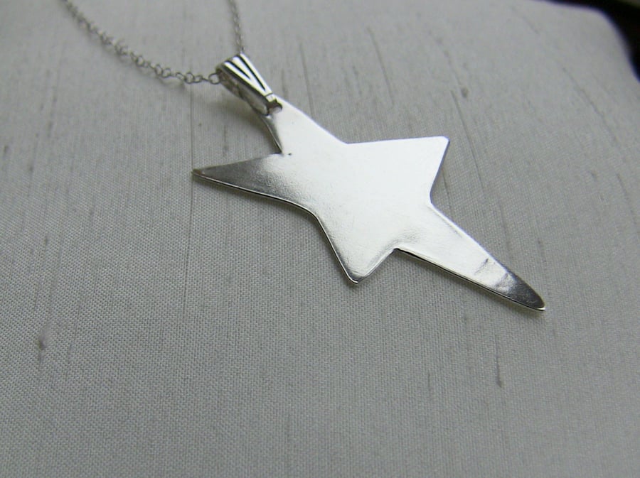 Sterling Silver Stretched Star Pendant, P106