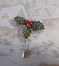 Small Christmas HOLLY & RED BERRIES PIN Xmas Lapel Brooch HANDMADE HAND PAINTED - Image 2