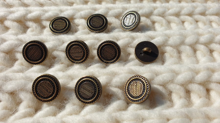 15mm 24L buttons Antique Brass.