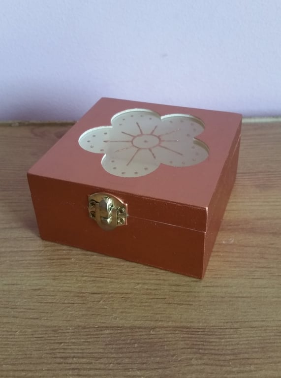 Hand-Painted Wooden Jewelry Box: Floral Keepsake box.