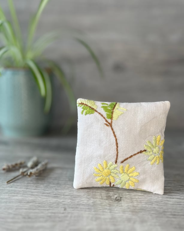 Perfectly Imperfect Vintage Floral Embroidered Linen Lavender Bag