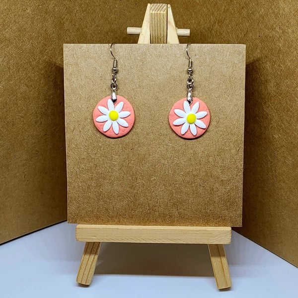 Polymer clay earrings - handmade daisy jewellery