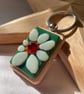 Glass daisy keyring  - Image 4