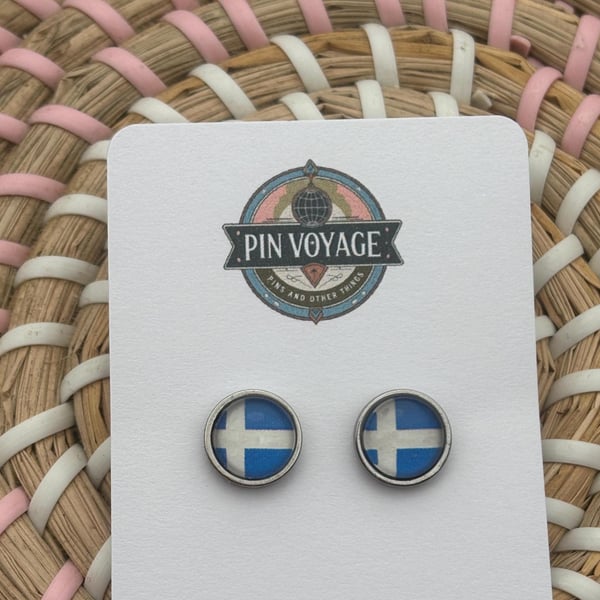 Shetland Flag Stud Earrings - Handmade Jewellery - 1cm diameter