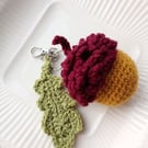 Acorn keyring crochet