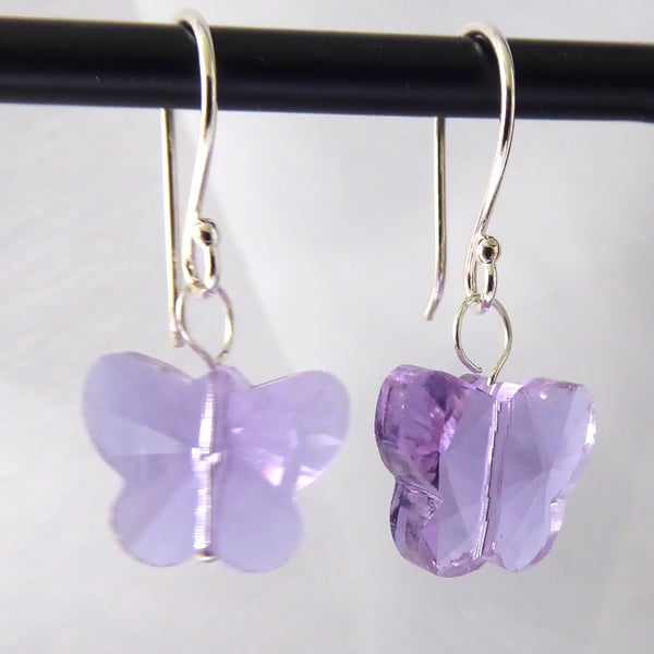 Cute Butterfly Bauble Earrings Lilac