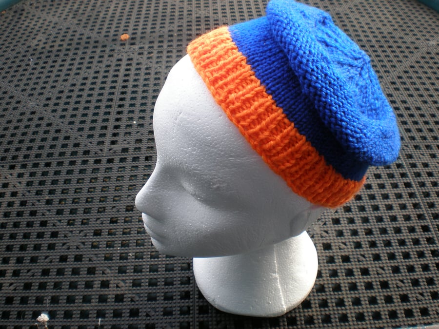 hand knitted blue and orange child's beret  (052)