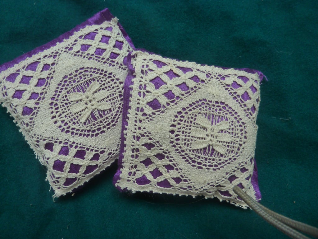 Lavender Bag Purple Silk Antique Nottingham Lace Panel English Lavender