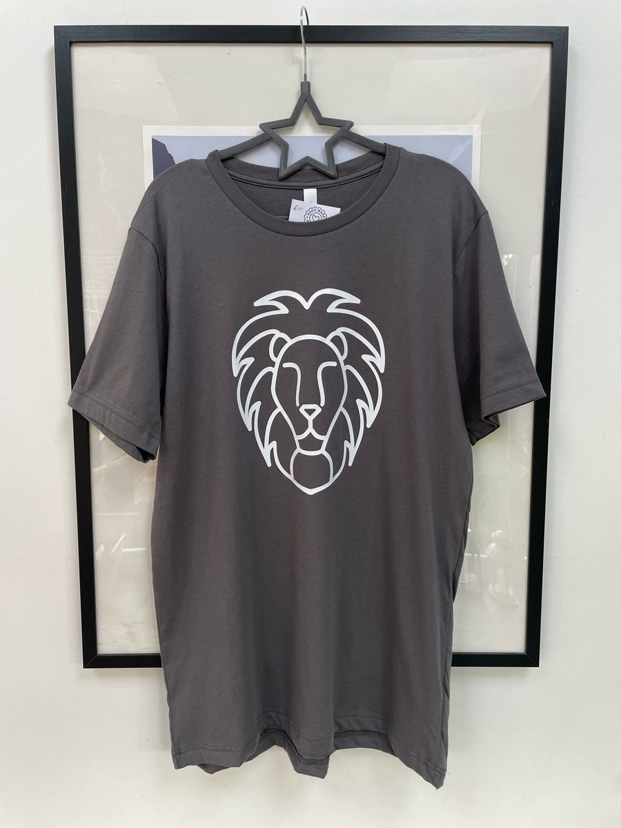 Grey Lion Head T-Shirt
