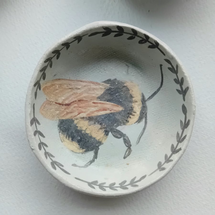 Ceramic trinket dish handpainted rustic earthenware pottery- bumble bee