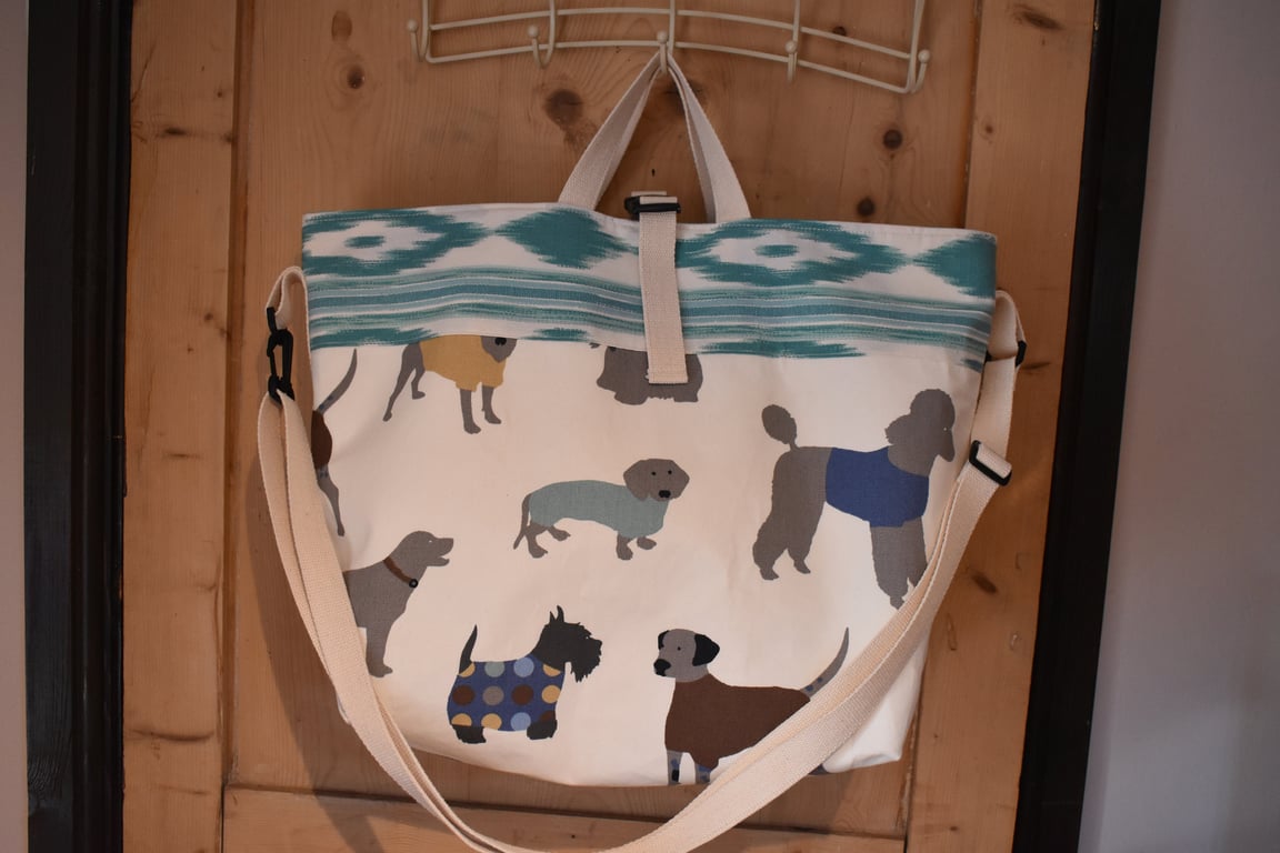Beautiful big dog print shopping, work or travel tote. Strong Fabrics well sewn.
