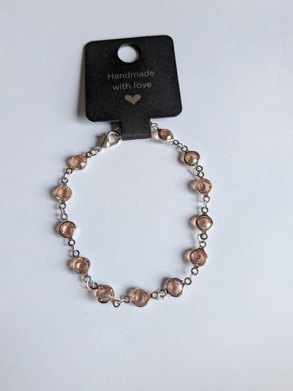 Rose Pink  Bead Bracelet. Silver Tone. Costume Jewellery