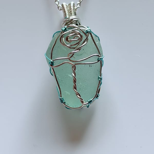 Sea Glass Necklace Gift for Her – Scottish Beachcombed Sea Glass Rose