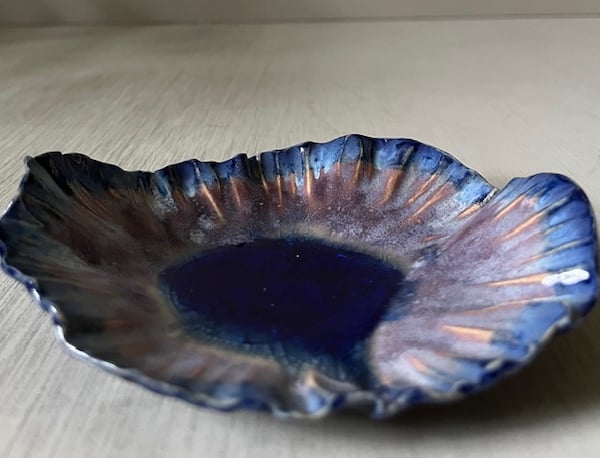 Ceramic stoneware trinket dish